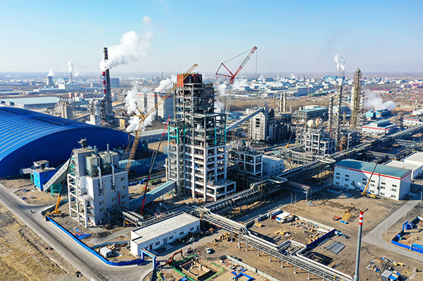 华东医药迎来创新兑现期2025年创新收入同比大增642%(图1)